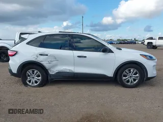 2022 Ford Escape S with VIN 1FMCU0F65NUB21535, listed as a IAAI auction lot 42557434 with 26,898 mi miles and . Bid and sale history available at DreamBid. Image 13.