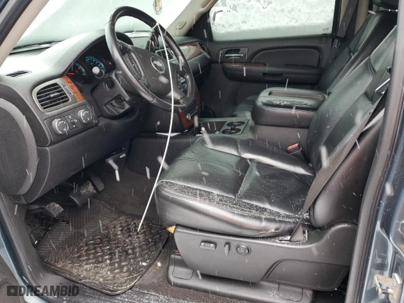 2007 Chevrolet Silverado 1500 LTZ with VIN 2GCFK13Y671616179, listed as a Copart auction lot 87102124 with 230,400 mi miles and Clean Title. Bid and sale history available at carsss.com. Image 7.