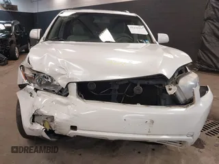 2010 Toyota Highlander with VIN 5TDBK3EH6AS007911, listed as a IAAI auction lot 42410234 with 319,560 mi miles and . Bid and sale history available at DreamBid. Image 12.
