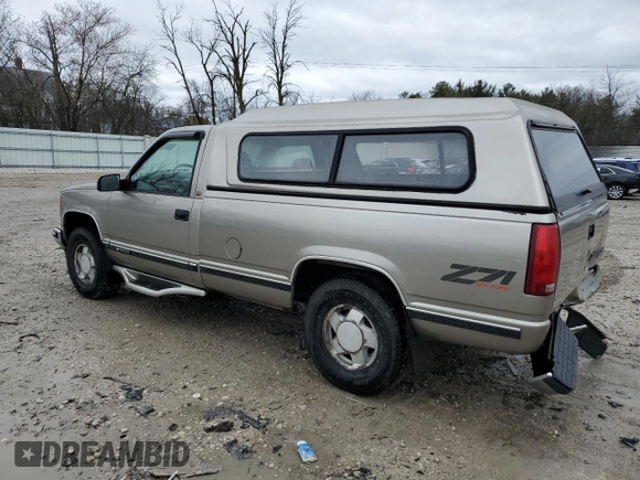 1998 Chevrolet Silverado 1500 with VIN 1GCEK14R6WE171264, listed as a Copart auction lot 53724175 with 152,830 mi miles and Non Repairable. Bid and sale history available at DreamBid. Image 2.