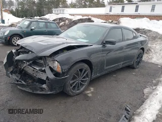 2014 Dodge Charger SXT Plus with VIN 2C3CDXJG2EH163049, listed as a IAAI auction lot 41634369 with 1 mi miles. Bid and sale history available at carsss.com. Image 18.