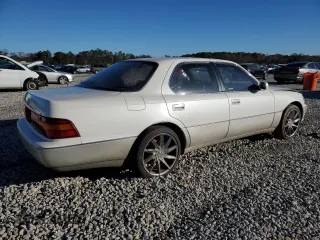 1993 Lexus LS z VIN JT8UF11E0P0182095, wystawiony jako Copart lot #84603264 z przebiegiem Nie podano mil oraz Szkody całkowita. Historia ofert i sprzedaży dostępna na DreamBid. Obrazek 3.