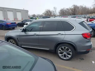 2015 BMW X5 xDrive35d with VIN 5UXKS4C54F0N11025, listed as a IAAI auction lot 41603996 with 138,540 mi miles. Bid and sale history available at carsss.com. Image 14.
