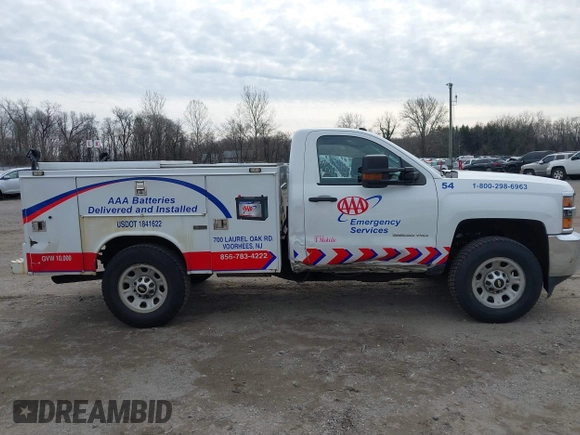 2017 Chevrolet Silverado 3500HD with VIN 1GC0KYEG4HZ401007, listed as a IAAI auction lot 41629647 with 210,431 mi miles and . Bid and sale history available at DreamBid. Image 13.