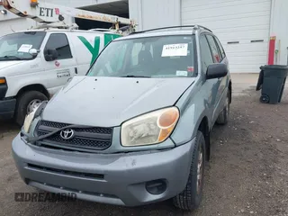 2005 Toyota RAV4 with VIN JTEHD20V350054927, listed as a IAAI auction lot 41913257 with 216,442 mi miles. Bid and sale history available at carsss.com. Image 17.