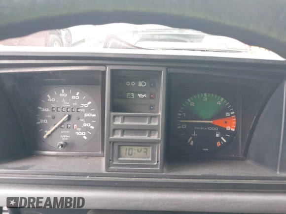 1989 Volkswagen Vanagon with VIN WV2YB0252KH059286, listed as a IAAI auction lot 42137080 with 130,604 mi miles and . Bid and sale history available at DreamBid. Image 7.