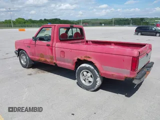 1992 Ford Ranger with VIN 1FTCR10UXNUA11941, listed as a IAAI auction lot 42168381 with 345,785 mi miles. Bid and sale history available at carsss.com. Image 3.