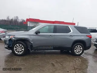 2021 Chevrolet Traverse LS with VIN 1GNERFKW6MJ145325, listed as a IAAI auction lot 41465202 with 102,406 mi miles. Bid and sale history available at carsss.com. Image 14.