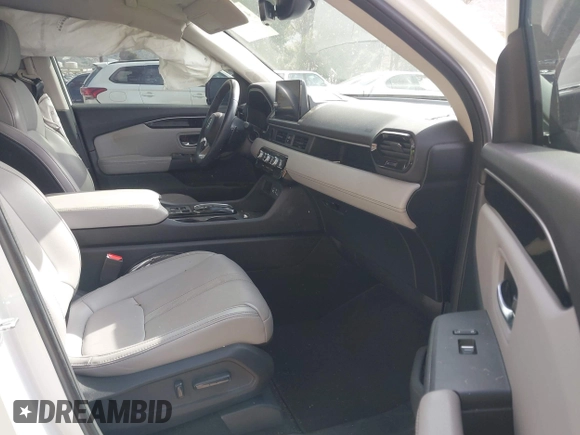 2023 Honda Pilot EX-L z VIN 5FNYG2H47PB015673, wystawiony jako IAAI lot #42192426 z przebiegiem 22 617 mil mil oraz . Historia ofert i sprzedaży dostępna na DreamBid. Obrazek 5.