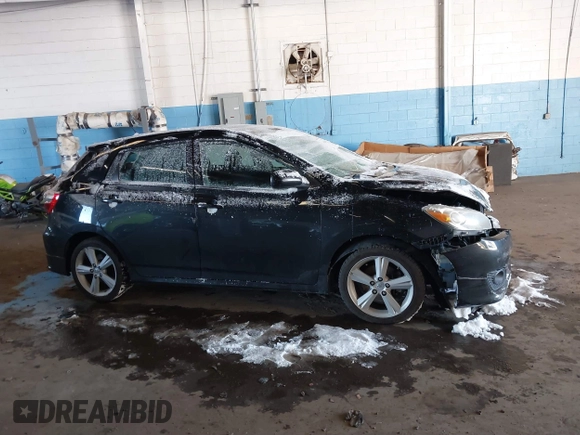 2009 Toyota Matrix S with VIN 2T1LE40E39C004676, listed as a IAAI auction lot 41366470 with 146,316 mi miles. Bid and sale history available at carsss.com. Image 13.