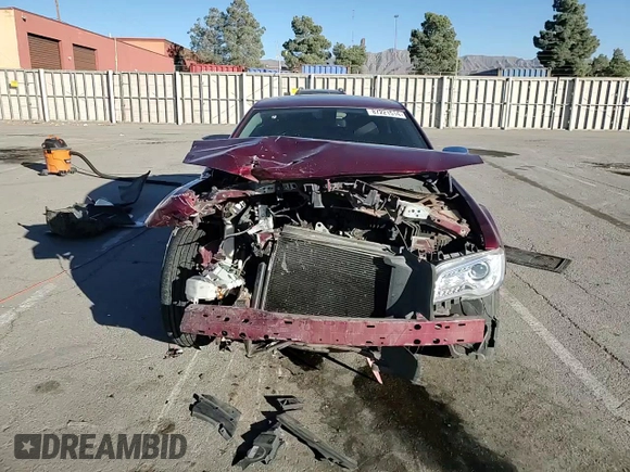 2019 Chrysler 300 Limited with VIN 2C3CCAKG1KH578132, listed as a Copart auction lot 87221514 with 75,384 mi miles and Salvage Title. Bid and sale history available at carsss.com. Image 10.
