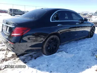 2017 Mercedes-Benz E-Class E 300 Luxury with VIN WDDZF4KB1HA128237, listed as a Copart auction lot 41808793 with 39,772 mi miles. Bid and sale history available at carsss.com. Image 3.