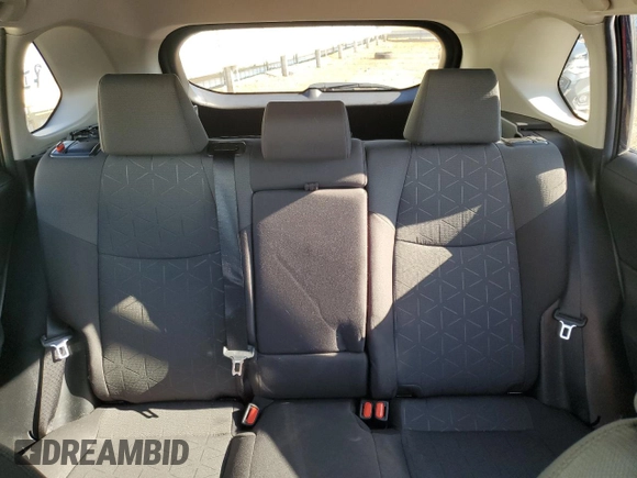 2020 Toyota RAV4 XLE z VIN 2T3P1RFV4LW118426, wystawiony jako Copart lot #63057915 z przebiegiem 115 164 mil mil oraz Szkoda całkowita • Salvage title. Historia ofert i sprzedaży dostępna na DreamBid. Obrazek 10.