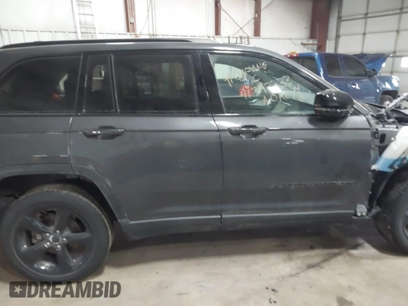 2024 Jeep Grand Cherokee Laredo X with VIN 1C4RJHAGXRC166391, listed as a IAAI auction lot 41397333 with 13,325 mi miles. Bid and sale history available at carsss.com. Image 12.