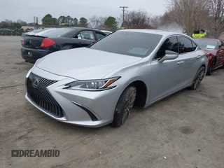 2019 Lexus ES 350 with VIN 58ABZ1B17KU020000, listed as a IAAI auction lot 41535730 with 60,431 mi miles and . Bid and sale history available at DreamBid. Image 17.