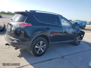 2018 Toyota RAV4 XLE with VIN 2T3WFREV2JW472232, listed as a Copart auction lot 52464025 with 131,421 mi miles and Salvage Title. Bid and sale history available at carsss.com. Image 3.