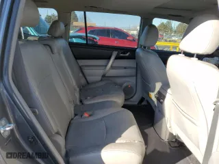 2011 Toyota Highlander with VIN 5TDZK3EH9BS048727, listed as a Copart auction lot 42782845 with 117,966 mi miles and Salvage Title. Bid and sale history available at carsss.com. Image 10.
