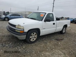 2002 Chevrolet Silverado 1500 with VIN 1GCEC14W22Z167816, listed as a Copart auction lot 85290414 with 454,488 mi miles and Salvage Title. Bid and sale history available at carsss.com. Image 1.