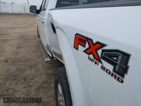 2019 Ford F-150 XL with VIN 1FTFW1E41KKF32648, listed as a IAAI auction lot 41685246 with 33,127 mi miles. Bid and sale history available at carsss.com. Image 17.