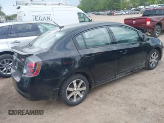 2012 Nissan Sentra S z VIN 3N1AB6AP0CL688850, wystawiony jako IAAI lot #42385859 z przebiegiem 160 182 mil mil oraz . Historia ofert i sprzedaży dostępna na DreamBid. Obrazek 4.