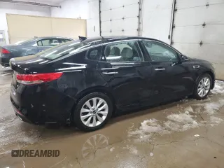 2016 Kia Optima EX with VIN 5XXGU4L32GG079017, listed as a Copart auction lot 45742535 with 85,614 mi miles and Clean Title. Bid and sale history available at carsss.com. Image 3.