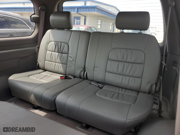 2005 Lexus LX 470 with VIN JTJHT00W254001985, listed as a Copart auction lot 65908043 with 138,003 mi miles and Clean Title. Bid and sale history available at carsss.com. Image 10.