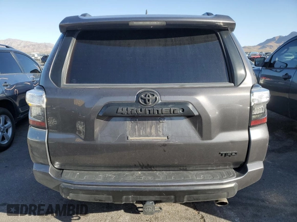 2018 Toyota 4Runner SR5 z VIN JTEBU5JR8J5485222, wystawiony jako Copart lot #52633325 z przebiegiem 107 412 mil mil oraz Szkoda całkowita • Salvage title. Historia ofert i sprzedaży dostępna na DreamBid. Obrazek 6.