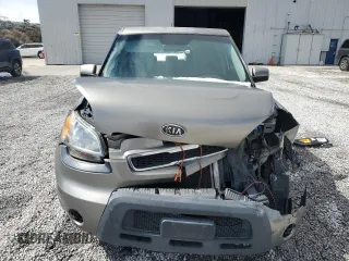 2010 Kia Soul + with VIN KNDJT2A2XA7177395, listed as a Copart auction lot 51156815 with 199,090 mi miles and Salvage Title. Bid and sale history available at DreamBid. Image 5.