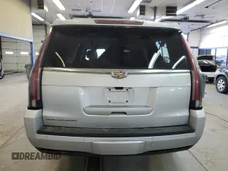 2017 Cadillac Escalade ESV Premium Luxury z VIN 1GYS4JKJ6HR222990, wystawiony jako Copart lot #89366985 z przebiegiem 121 934 mil mil oraz Szkoda całkowita • Salvage title. Historia ofert i sprzedaży dostępna na DreamBid. Obrazek 6.