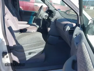 1999 Dodge Caravan SE with VIN 1B4GP44G7XB561333, listed as a IAAI auction lot 42011411 with Not Provided miles and . Bid and sale history available at carsss.com. Image 5.