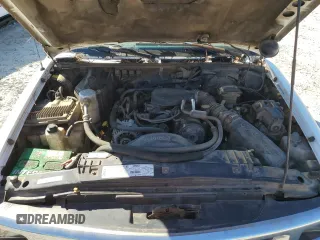 1997 Chevrolet S-10 LS with VIN 1GCCS19W7VK121494, listed as a Copart auction lot 75327694 with 292,652 mi miles and Salvage Title. Bid and sale history available at DreamBid. Image 11.