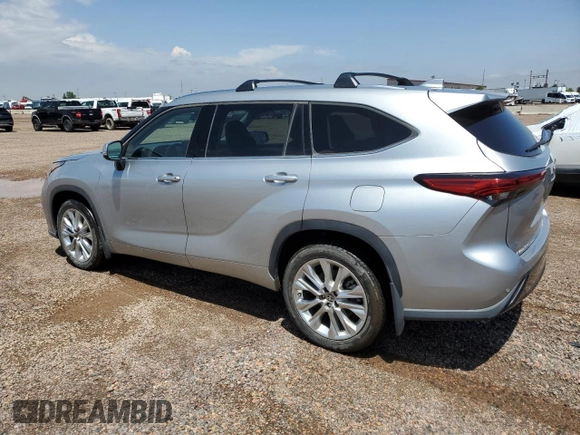 2021 Toyota Highlander Limited z VIN 5TDDZRBH3MS079939, wystawiony jako Copart lot #66224563 z przebiegiem 23 999 mil mil oraz Czysty tytuł • Clean title. Historia ofert i sprzedaży dostępna na DreamBid. Obrazek 2.
