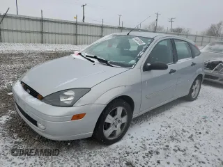 2004 Ford Focus ZX5 z VIN 3FAFP37394R107986, wystawiony jako Copart lot #44441955 z przebiegiem 93 555 mil mil oraz Szkoda całkowita • Salvage title. Historia ofert i sprzedaży dostępna na DreamBid. Obrazek 1.