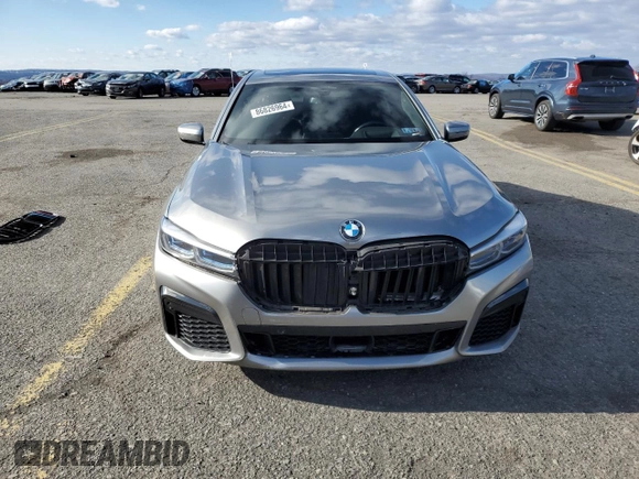 2020 BMW 7 Series 750i xDrive with VIN WBA7U2C07LCD59553, listed as a Copart auction lot 86826964 with 0 mi miles and Salvage Title. Bid and sale history available at carsss.com. Image 5.