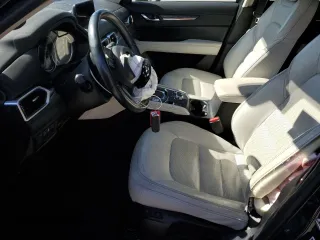 2018 Mazda CX-5 Grand Touring z VIN JM3KFBDM5J0379246, wystawiony jako Copart lot #58587865 z przebiegiem 46 339 mil mil oraz Szkody całkowita. Historia ofert i sprzedaży dostępna na DreamBid. Obrazek 7.