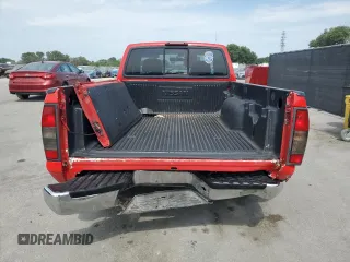 2000 Nissan Frontier XE with VIN 1N6DD26S9YC400995, listed as a Copart auction lot 58244905 with 185,488 mi miles and Salvage title. Bid and sale history available at DreamBid. Image 6.