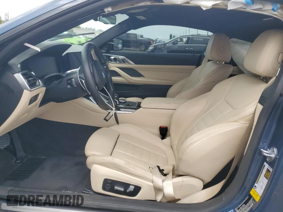 2021 BMW 4 Series 430i z VIN WBA53AP06MCF79573, wystawiony jako Copart lot #59136805 z przebiegiem 43 446 mil mil oraz Szkoda całkowita • Salvage title. Historia ofert i sprzedaży dostępna na DreamBid. Obrazek 7.