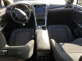 2020 Ford Fusion SE with VIN 3FA6P0HD4LR227506, listed as a Copart auction lot 49100185 with 40,260 mi miles and Salvage Title. Bid and sale history available at carsss.com. Image 8.