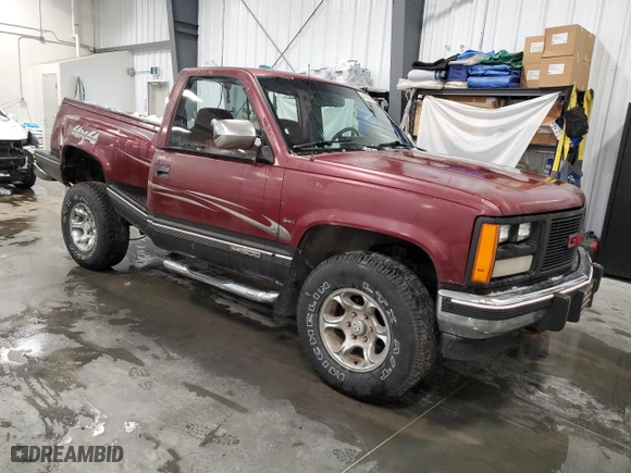 1988 GMC 1/2 Ton Pickups with VIN 1GTDK14K1JZ561673, listed as a Copart auction lot 45362465 with NaN miles and Non Repairable. Bid and sale history available at carsss.com. Image 4.