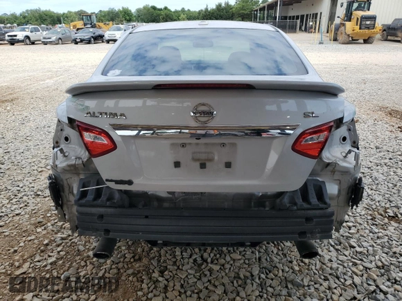 2016 Nissan Altima S z VIN 1N4AL3AP8GC233342, wystawiony jako Copart lot #58442955 z przebiegiem 184 994 mil mil oraz Szkoda całkowita • Salvage title. Historia ofert i sprzedaży dostępna na DreamBid. Obrazek 6.