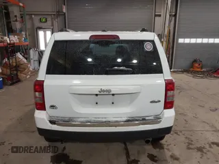 2017 Jeep Patriot High Altitude with VIN 1C4NJPFA6HD137833, listed as a IAAI auction lot 41644862 with 138,799 mi miles and . Bid and sale history available at carsss.com. Image 16.