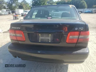 1999 Volvo S70 z VIN YV1LS55A1X1602877, wystawiony jako Copart lot #74921134 z przebiegiem 299 173 mil mil oraz Szkody całkowita. Historia ofert i sprzedaży dostępna na DreamBid. Obrazek 6.