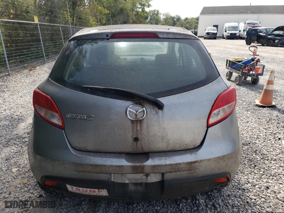 2014 Mazda Mazda2 Sport with VIN JM1DE1KY5E0181941, listed as a Copart auction lot 71814354 with 104,534 mi miles and Clean Title. Bid and sale history available at carsss.com. Image 6.