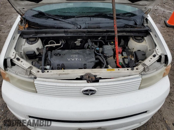 2005 Scion xB z VIN JTLKT324154025074, wystawiony jako Copart lot #56737945 z przebiegiem 222 857 mil mil oraz Szkody całkowita. Historia ofert i sprzedaży dostępna na DreamBid. Obrazek 12.