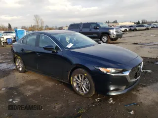 2022 Mazda 3 S z VIN JM1BPAAL1N1506795, wystawiony jako Copart lot #82496954 z przebiegiem 18 693 mil mil oraz Szkoda całkowita • Salvage title. Historia ofert i sprzedaży dostępna na DreamBid. Obrazek 4.