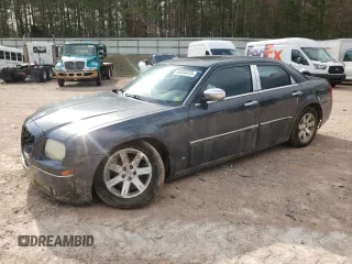 2007 Chrysler 300 Touring with VIN 2C3KA53G67H839804, listed as a Copart auction lot 50264515 with 204,585 mi miles and Salvage Title. Bid and sale history available at carsss.com. Image 1.