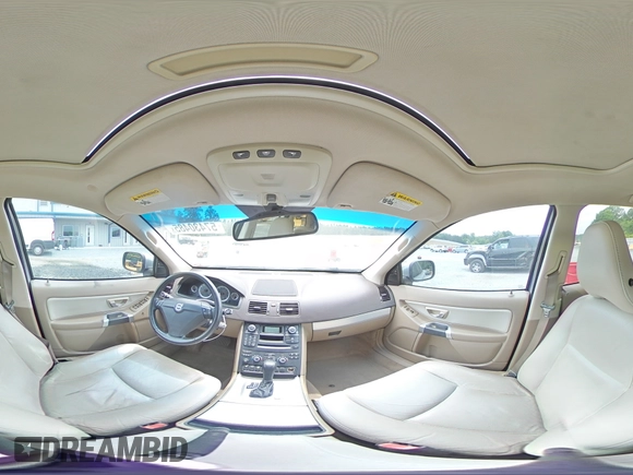 2013 Volvo XC90 Premier Plus with VIN YV4952CYXD1655818, listed as a Copart auction lot 57430485 with 134,033 mi miles and Salvage title. Bid and sale history available at DreamBid. Image 16.