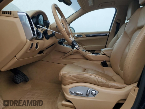 2011 Porsche Cayenne with VIN WP1AA2A24BLA00998, listed as a Copart auction lot 44775575 with 160,403 mi miles and Salvage title. Bid and sale history available at DreamBid. Image 7.