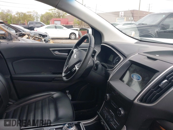 2020 Ford Edge SEL with VIN 2FMPK4J99LBB28586, listed as a IAAI auction lot 42193355 with 39,421 mi miles and . Bid and sale history available at DreamBid. Image 5.