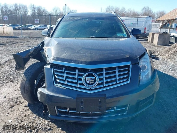 2015 Cadillac SRX Luxury Collection with VIN 3GYFNEE34FS630403, listed as a IAAI auction lot 41805162 with 143,000 mi miles. Bid and sale history available at carsss.com. Image 12.